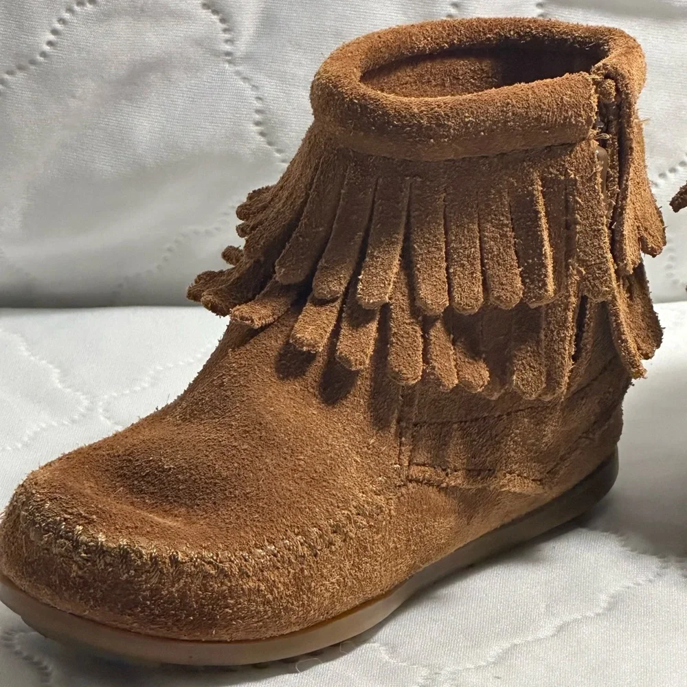 Minnetonka Kids Moccasins with Fringe